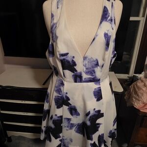 Lulu's Backless Floral Dress in Blue and White
